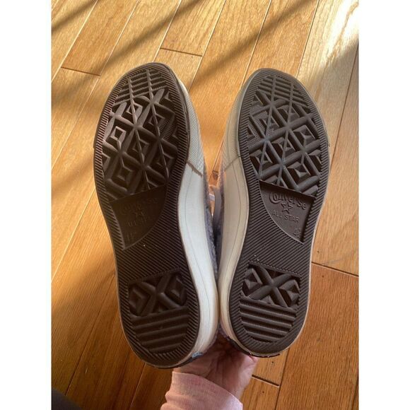 Converse women's light blue sherpa fleece platform high top lace up sneakers 6.5 - Picture 8 of 9